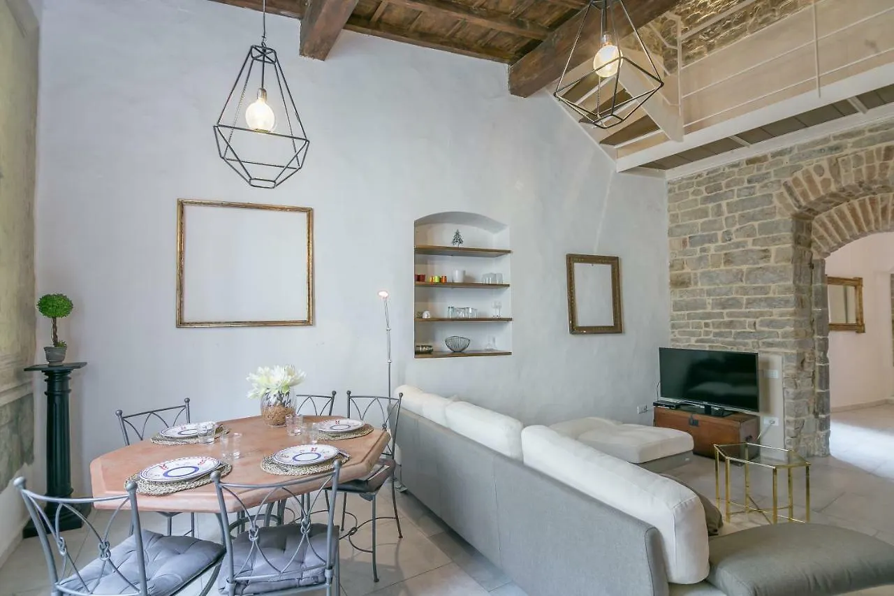 Historical Stone House, In The Amazing Centre Of Florence! 0*, Florence Italy